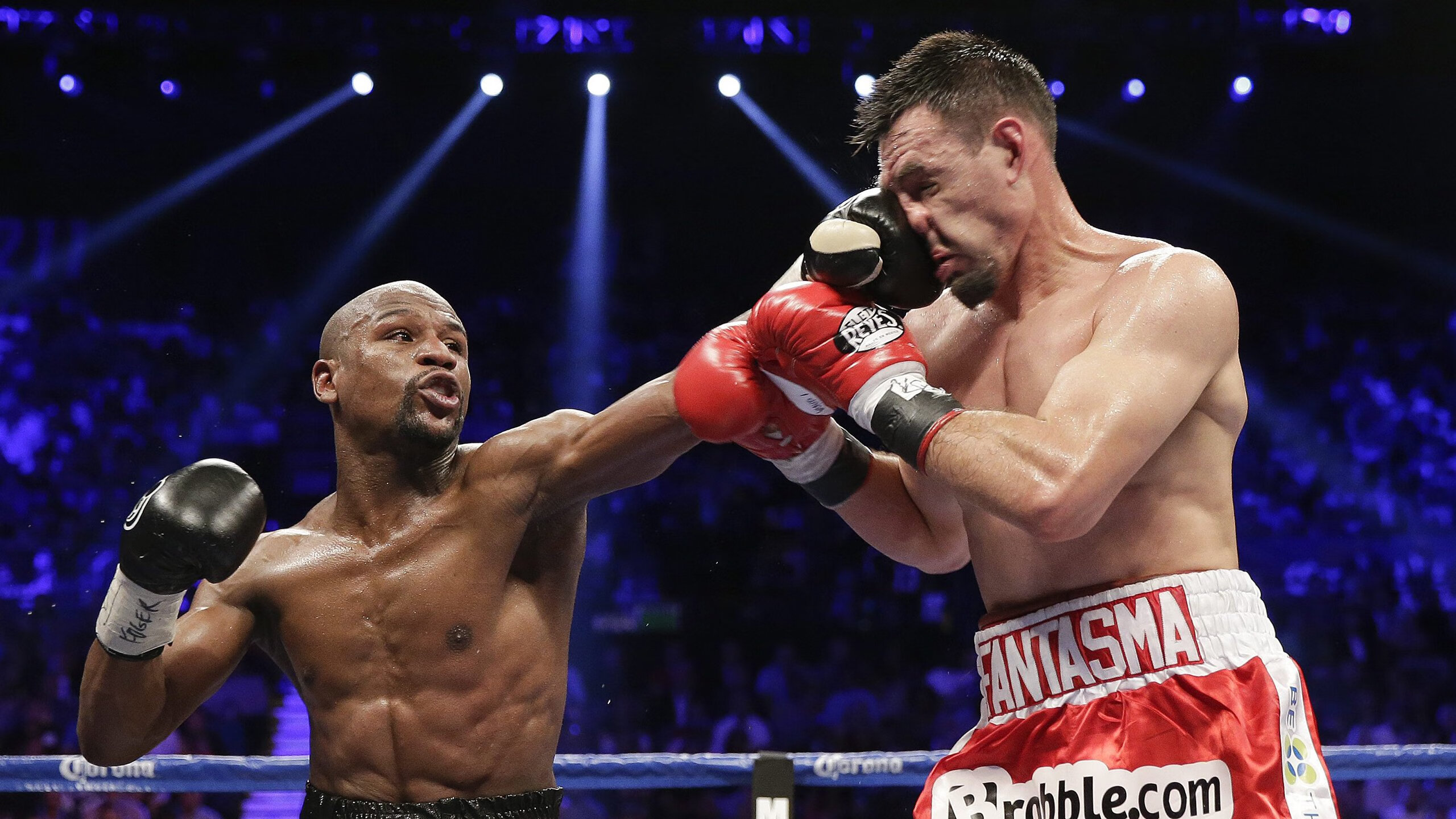 东决关键战焦点战，突尼斯防守锁死阿根廷